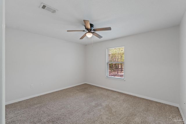 8145 Pamplona St, Navarre, FL 32566