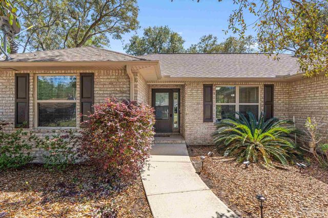 8145 Pamplona St, Navarre, FL 32566