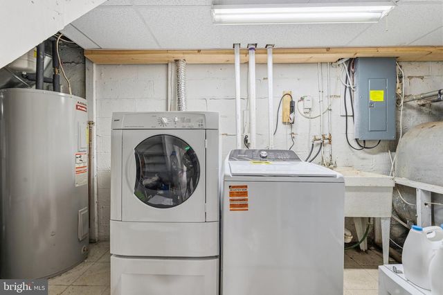 9412 GWYNNDALE DR, Clinton, MD 20735