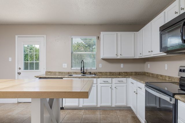 2228 Bradford Pear Drive, Little Elm, TX 75068
