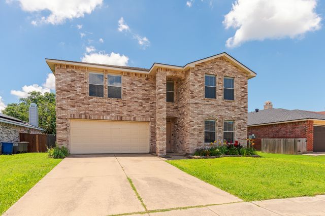 2228 Bradford Pear Drive, Little Elm, TX 75068