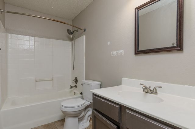 2228 Bradford Pear Drive, Little Elm, TX 75068