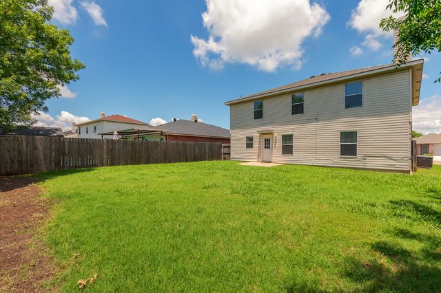 2228 Bradford Pear Drive, Little Elm, TX 75068