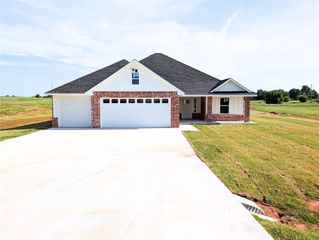 2442 Raven Circle, Blanchard, OK 73010