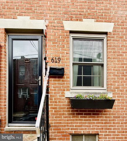 619 SEARS ST, Philadelphia, PA 19147
