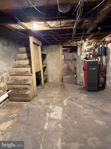 619 SEARS ST, Philadelphia, PA 19147