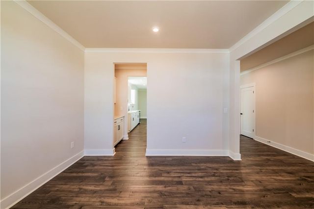 135 Henley Street, Canton, GA 30114