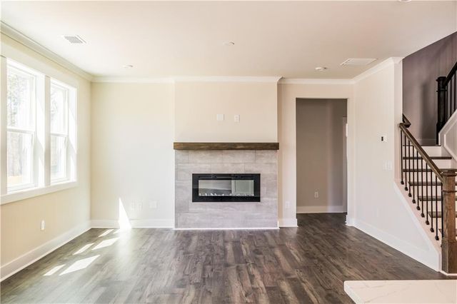 135 Henley Street, Canton, GA 30114