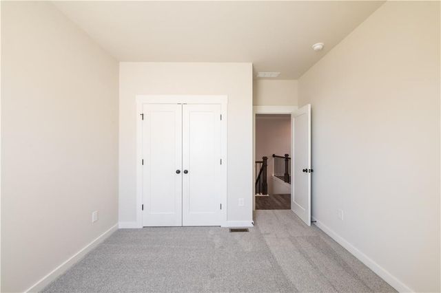 135 Henley Street, Canton, GA 30114