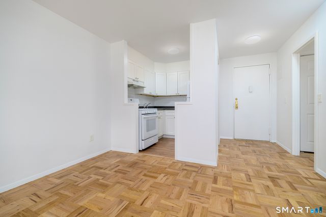 99 Prospect Street 5H, Stamford, CT 06901