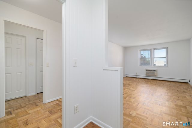 99 Prospect Street 5H, Stamford, CT 06901