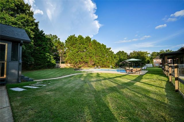 1940 Harvest Way, Loganville, GA 30052