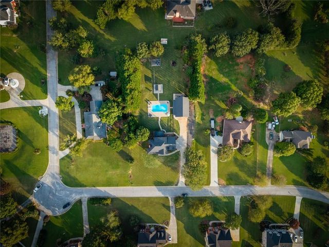 1940 Harvest Way, Loganville, GA 30052