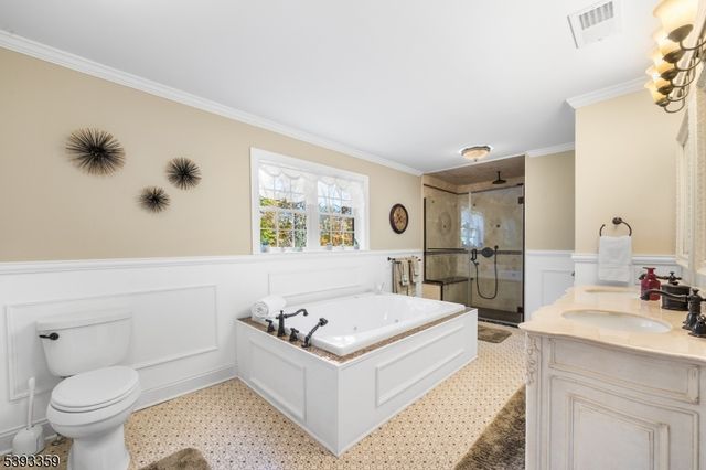 21 Angus Ln, Warren Twp., NJ 07059