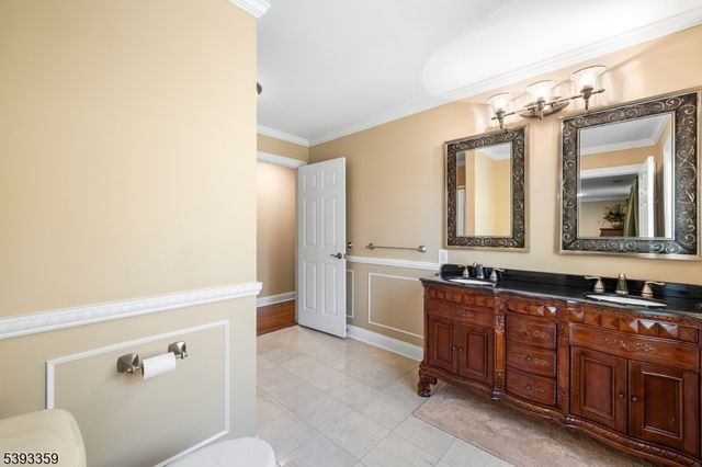 21 Angus Ln, Warren Twp., NJ 07059