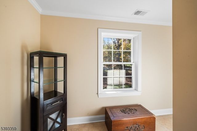 21 Angus Ln, Warren Twp., NJ 07059