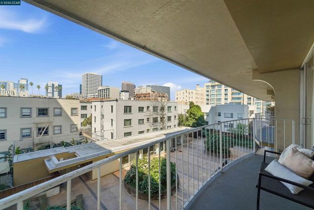 1555 Lakeside Dr. 50, Oakland, CA 94612