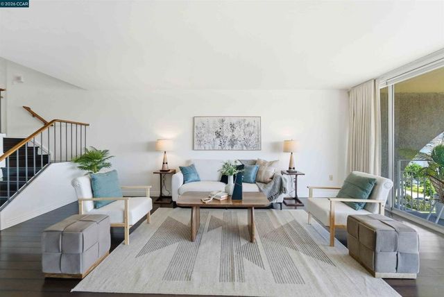 1555 Lakeside Dr. 50, Oakland, CA 94612