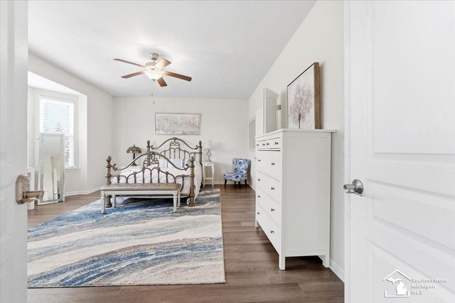 23854 Houghton Lane, Woodhaven, MI 48134