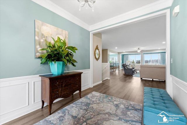 23854 Houghton Lane, Woodhaven, MI 48134