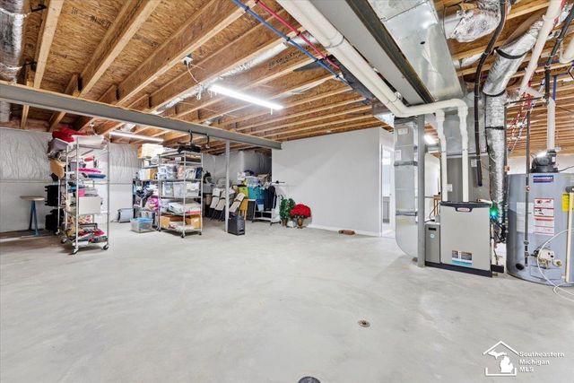 23854 Houghton Lane, Woodhaven, MI 48134