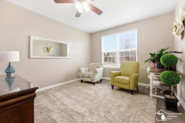 23854 Houghton Lane, Woodhaven, MI 48134