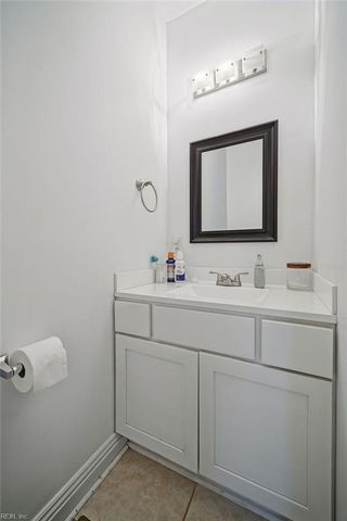1847 S Streamline DR, Virginia Beach, VA 23454