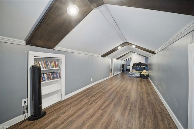 1847 S Streamline DR, Virginia Beach, VA 23454