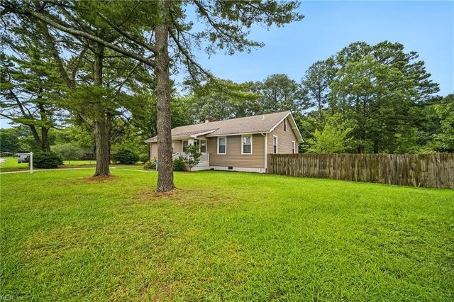 1847 S Streamline DR, Virginia Beach, VA 23454