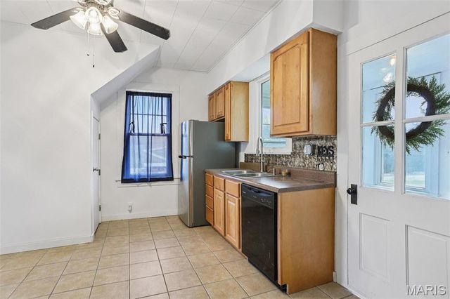 15111 US Highway 61, Ste Genevieve, MO 63670