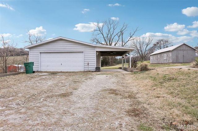 15111 US Highway 61, Ste Genevieve, MO 63670