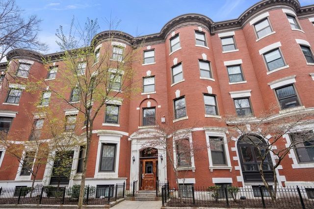 84 Gainsborough St 206W, Boston, MA 02115