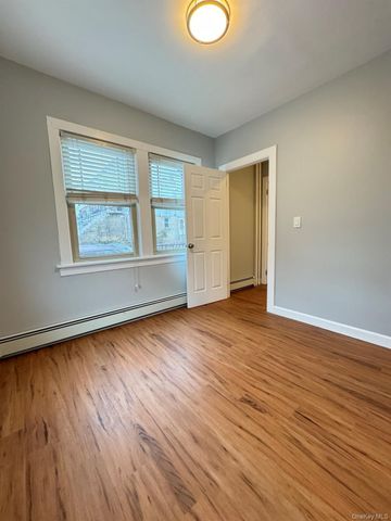 42 Alder Street, Yonkers, NY 10701