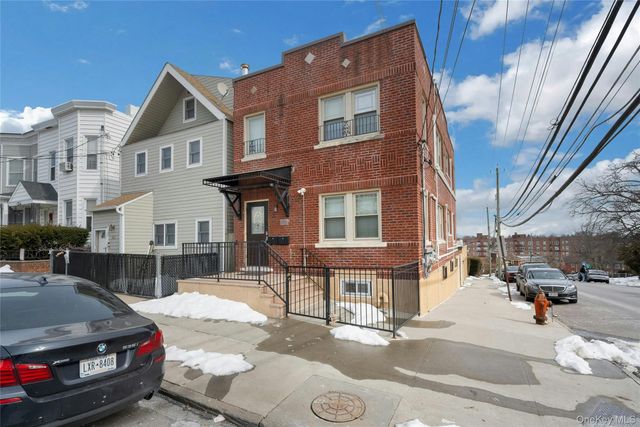 42 Alder Street, Yonkers, NY 10701