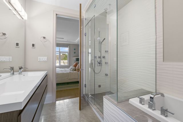 1601 W PEARSON Street 3S, Chicago, IL 60622