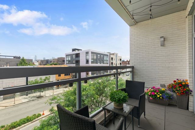 1601 W PEARSON Street 3S, Chicago, IL 60622