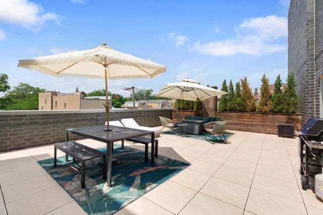 1601 W PEARSON Street 3S, Chicago, IL 60622