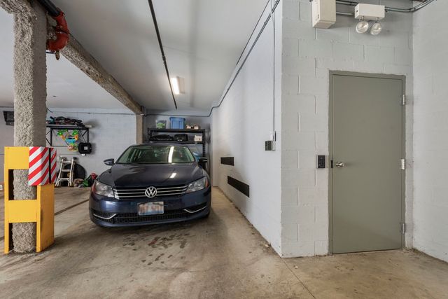 1601 W PEARSON Street 3S, Chicago, IL 60622