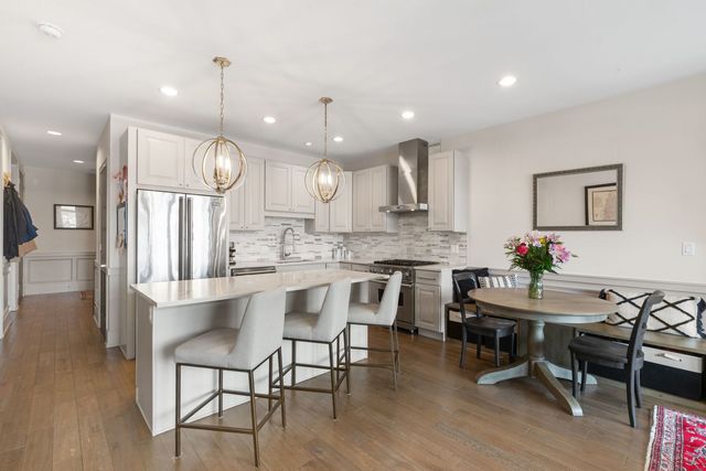 1601 W PEARSON Street 3S, Chicago, IL 60622