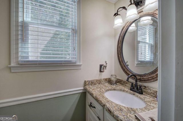 338 E Valley Road NE, Rydal, GA 30171