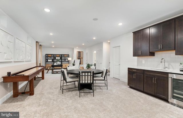 18448 SUGAR SNAP CIR, Leesburg, VA 20176