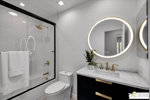 3172 E San Martin Circle, Palm Springs, CA 92264