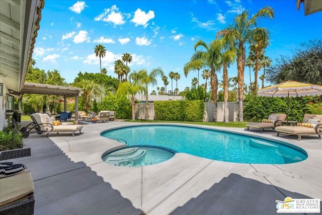 3172 E San Martin Circle, Palm Springs, CA 92264