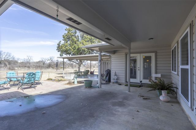 409 Country Club Drive, Joshua, TX 76058