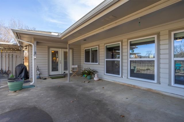 409 Country Club Drive, Joshua, TX 76058