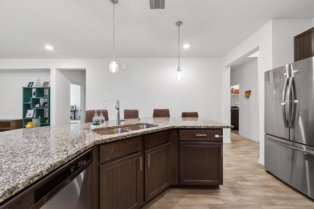 5724 Texas Sage Drive, Rosenberg, TX 77469