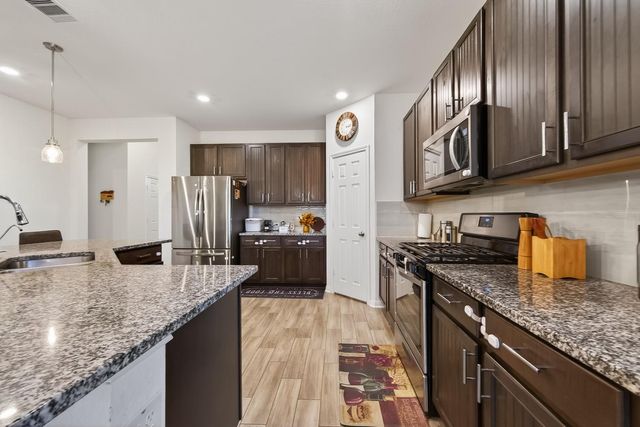 5724 Texas Sage Drive, Rosenberg, TX 77469