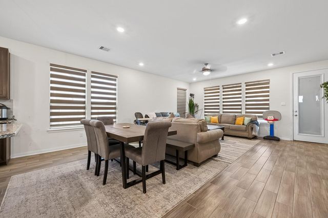 5724 Texas Sage Drive, Rosenberg, TX 77469