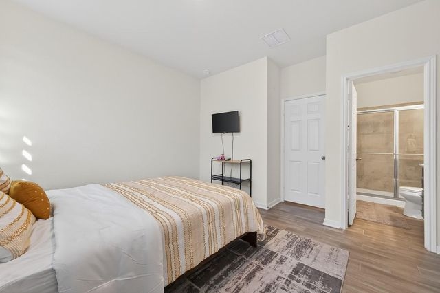 5724 Texas Sage Drive, Rosenberg, TX 77469