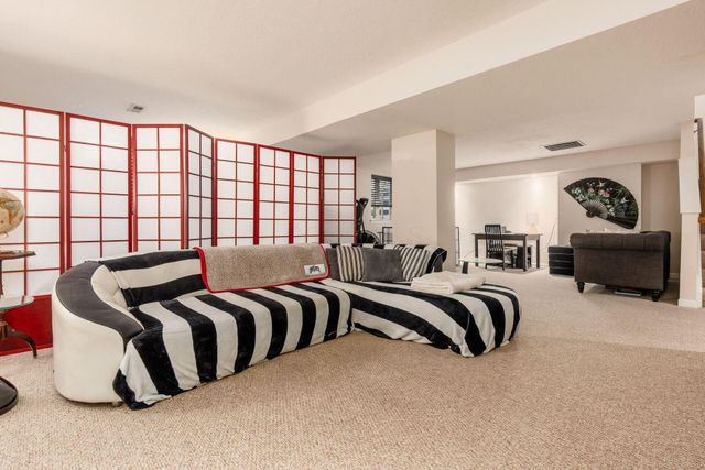 8345 Smoky Row Road, Powell, OH 43065